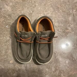 Bruno Marc boys boat shoes size 1